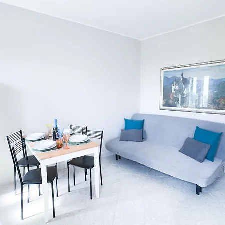 Alice Apartment *